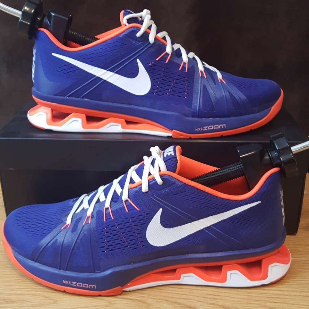 Nike Men's Reax Lightspeed Training Sneakers